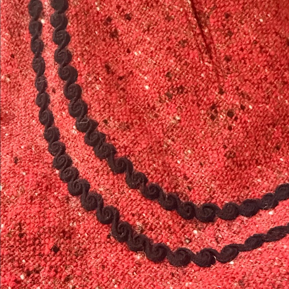 Vintage 1950 Tweed Circle Skirt with Black Detailing - Picture 5 of 6